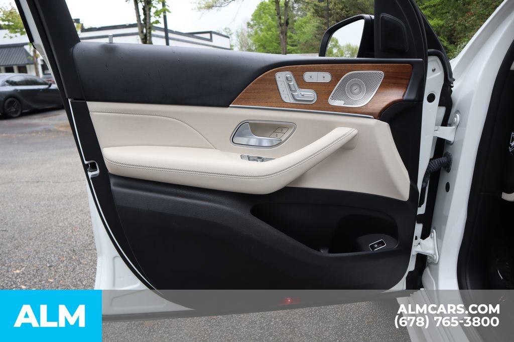 Used 2023 Mercedes-Benz GLE 450 4MATIC w/ AMG Line Exterior image 15