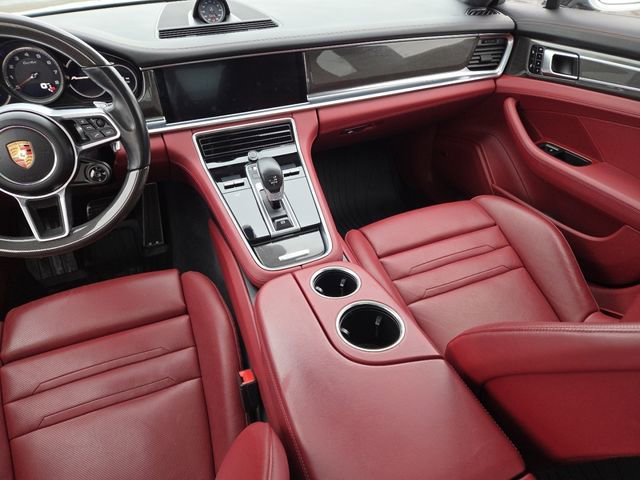 Used 2017 Porsche Panamera Turbo image 34