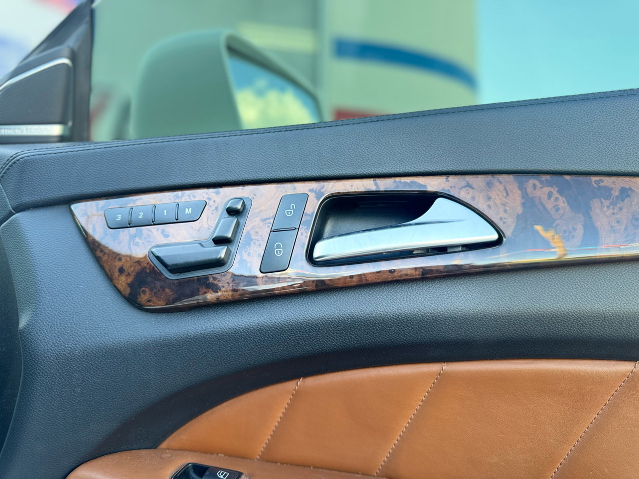 Used 2012 Mercedes-Benz CLS 63 AMG image 42