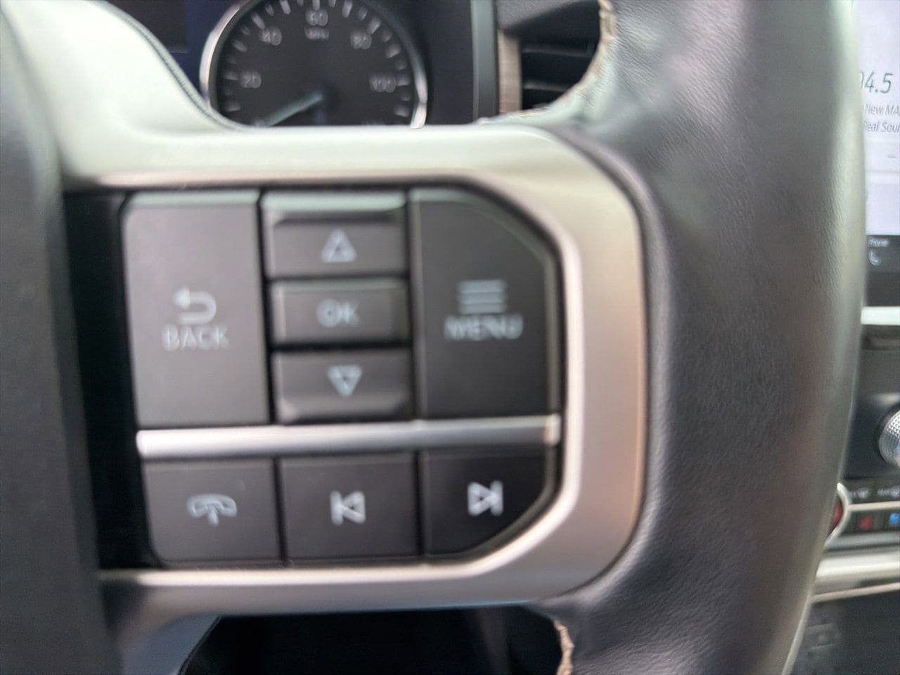 Used 2024 Ford Expedition Max Limited RWD image 40