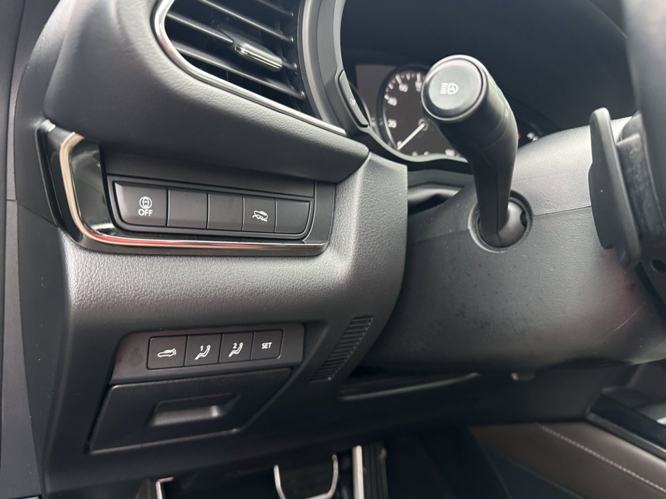 Used 2022 MAZDA CX-30 AWD 2.5 S w/ Premium Package image 34