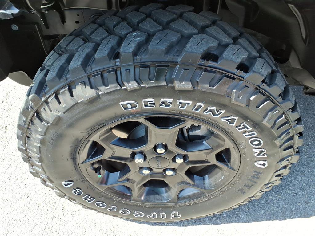 Used 2023 Jeep Wrangler Unlimited AWD/4WD image 10