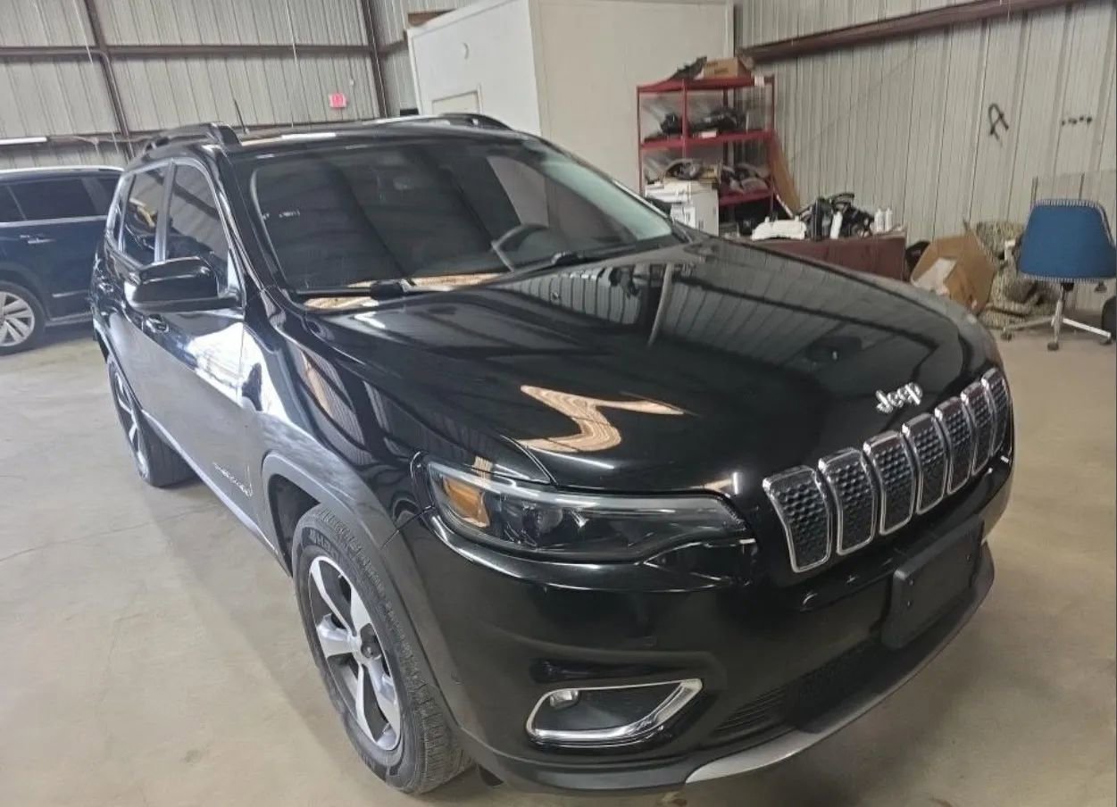 Used 2022 Jeep Cherokee Limited image 44
