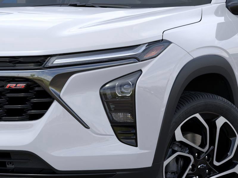 New 2026 Chevrolet Trax RS w/ Sunroof Package FWD image 10