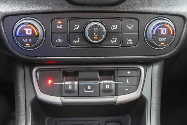 Used 2023 GMC Terrain AT4 image 26