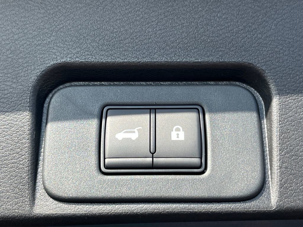 New 2026 Nissan Rogue SV image 35