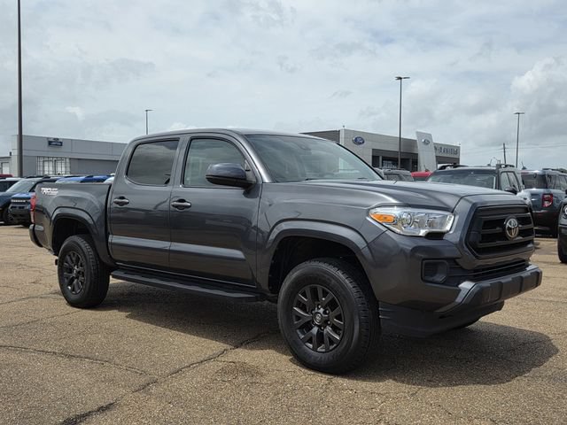 Used 2021 Toyota Tacoma SR AWD/4WD image 1