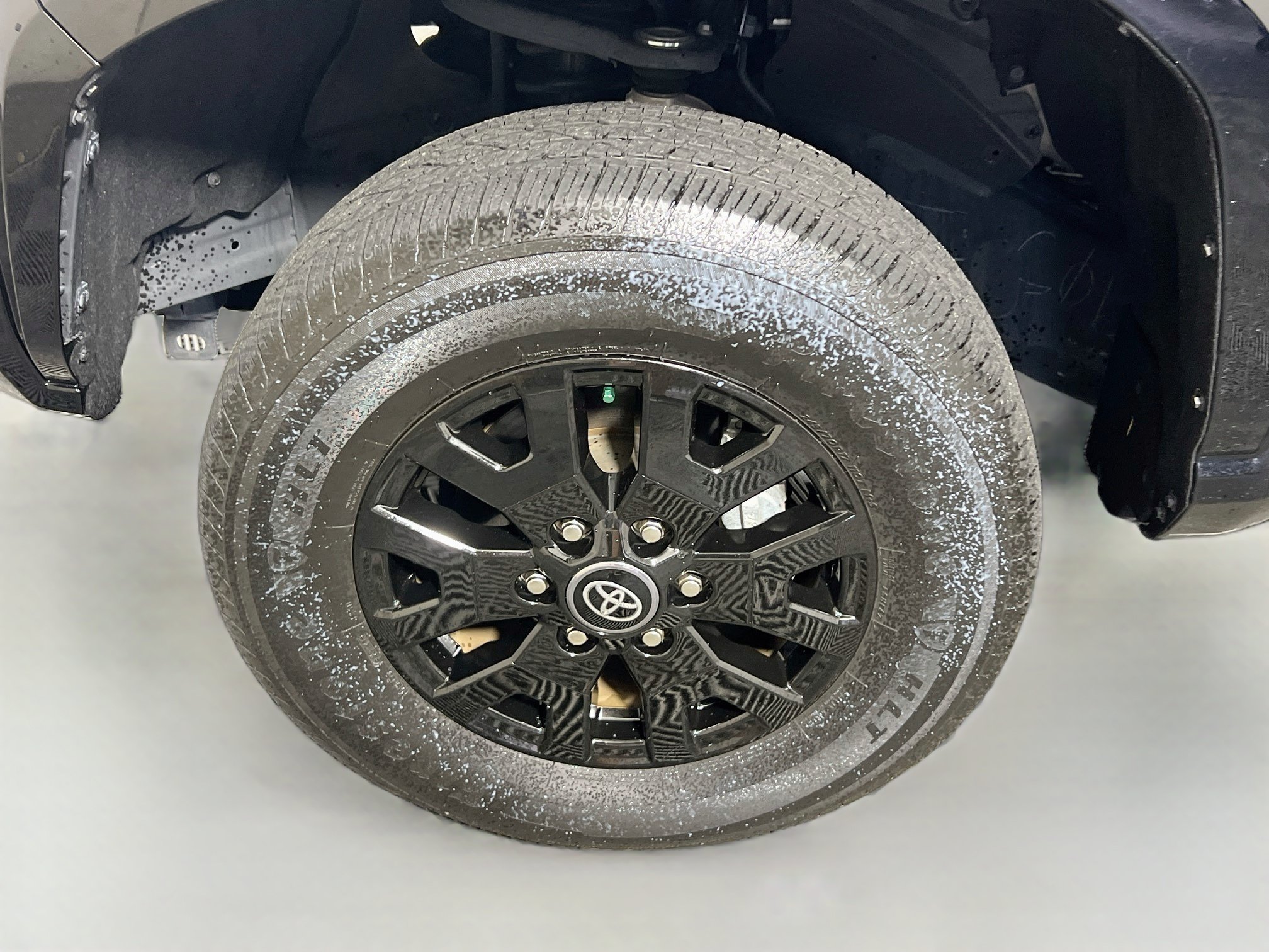 Used 2024 Toyota Tacoma SR5 AWD/4WD image 13