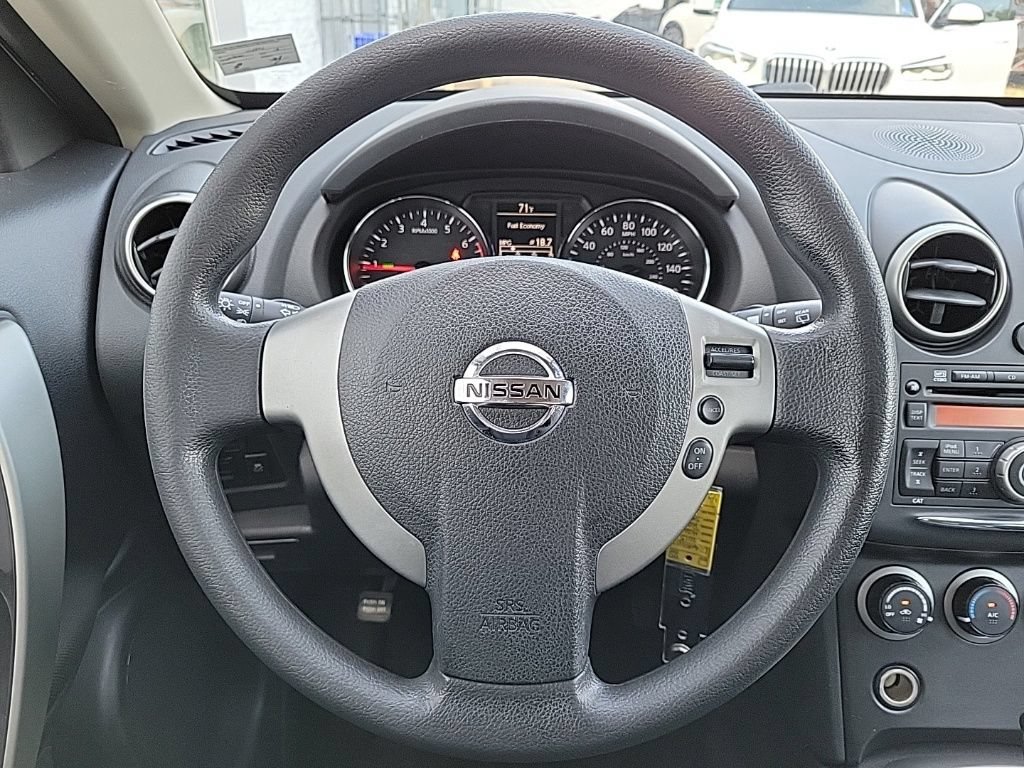 Used 2013 Nissan Rogue S AWD/4WD image 20