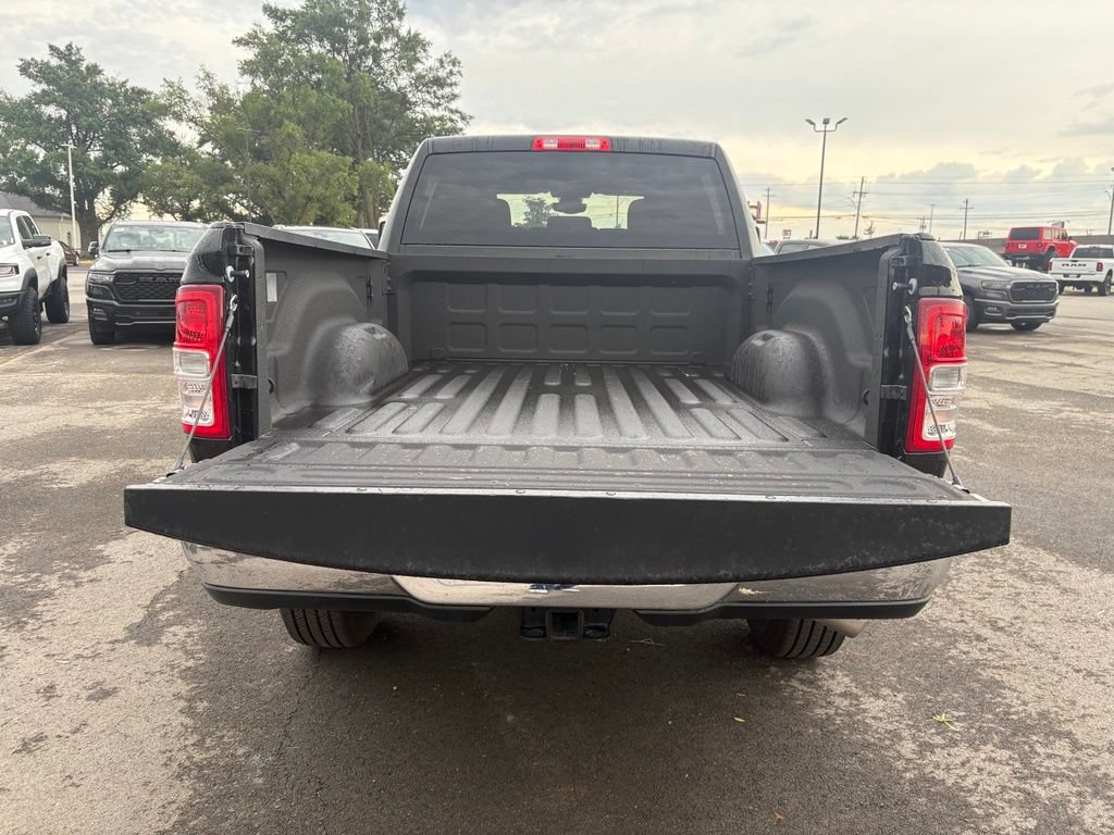 Used 2024 RAM 2500 Big Horn w/ Bed Utility Group AWD/4WD image 7