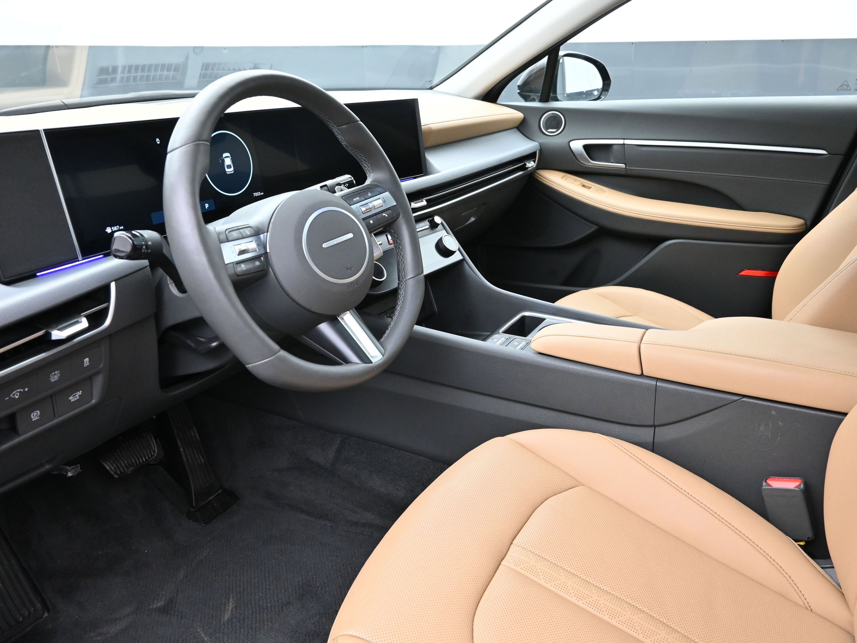 Certified 2025 Hyundai Sonata Limited image 10