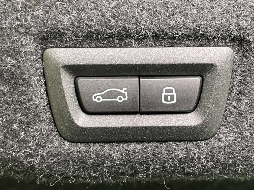 New 2027 BMW 530i xDrive AWD/4WD image 18