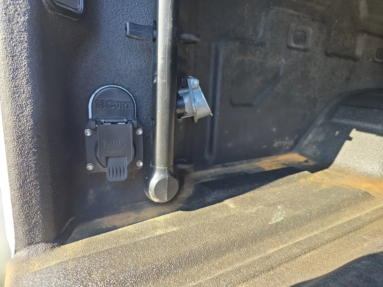 Used 2022 GMC Sierra 3500 AT4 w/ AT4 Preferred Package image 19