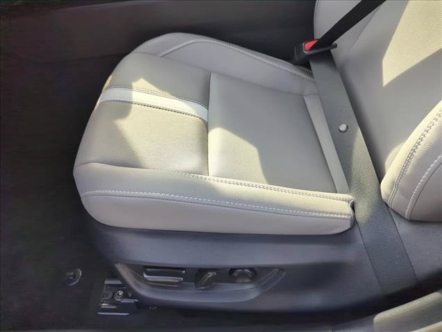 Certified 2026 Toyota Camry SE FWD image 14