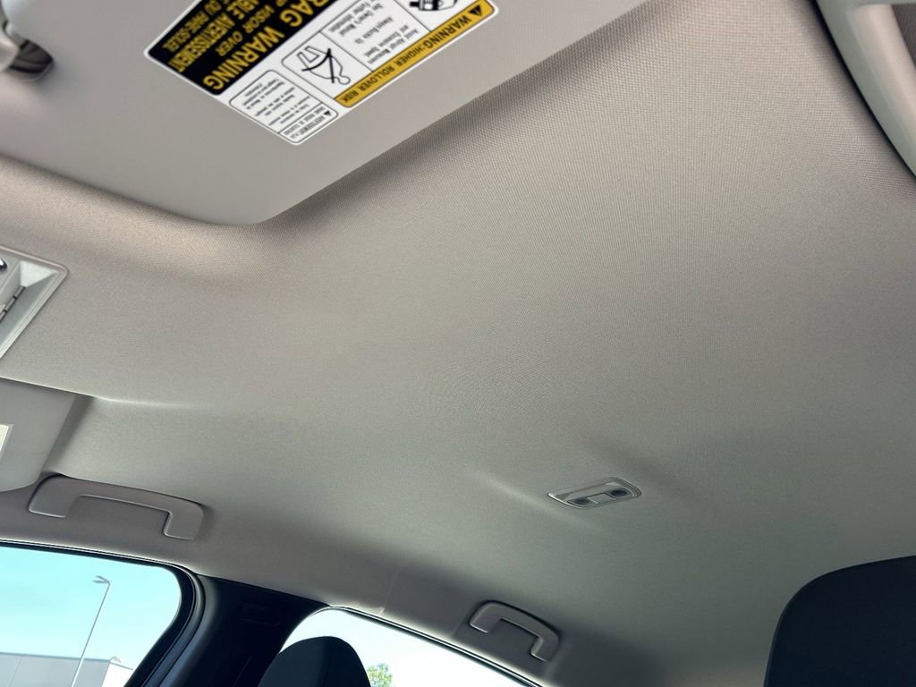 New 2026 Nissan Leaf image 18