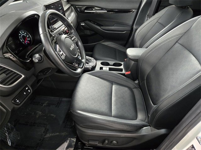 Used 2023 Kia Seltos SX image 13