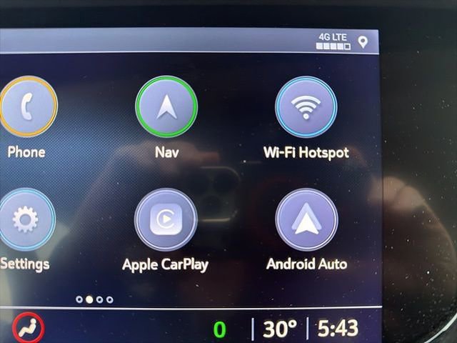 Used 2021 Buick Envision Avenir w/ Technology Package II image 20