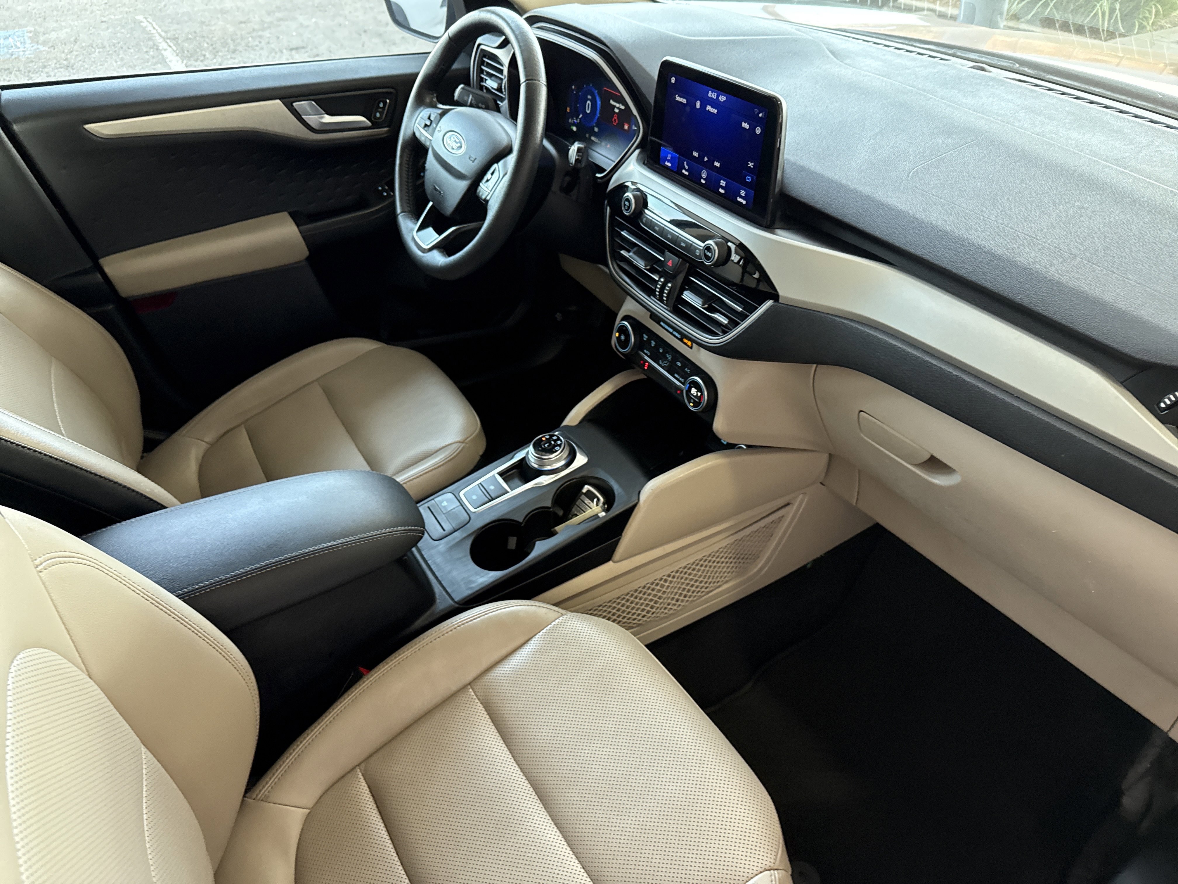 Used 2020 Ford Escape SE Sport image 15