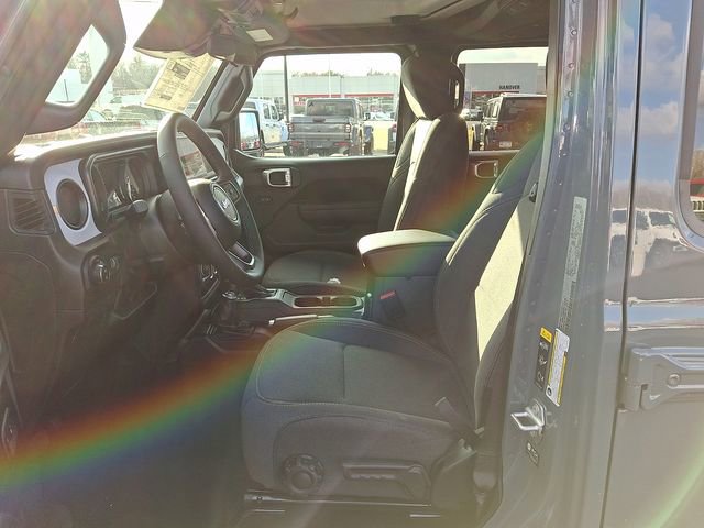 New 2026 Jeep Gladiator Sport image 12