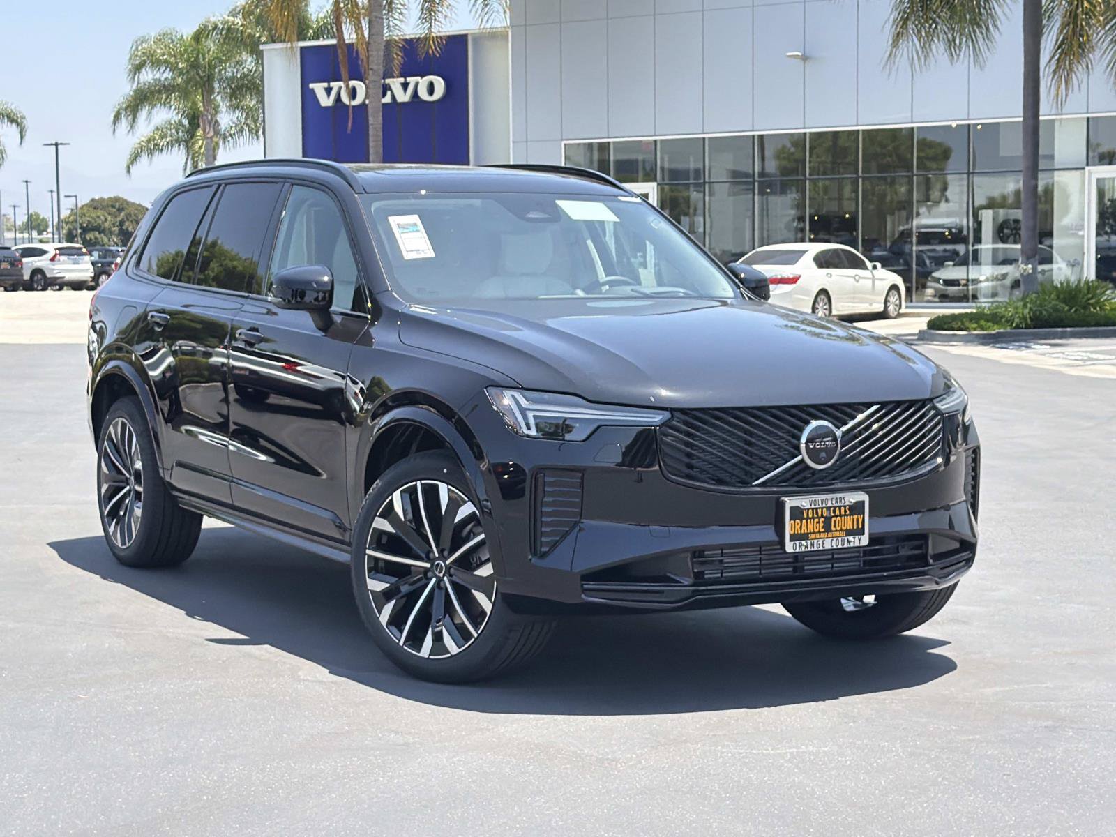 New 2026 Volvo XC90 T8 Ultra w/ Lounge Package AWD/4WD image 1