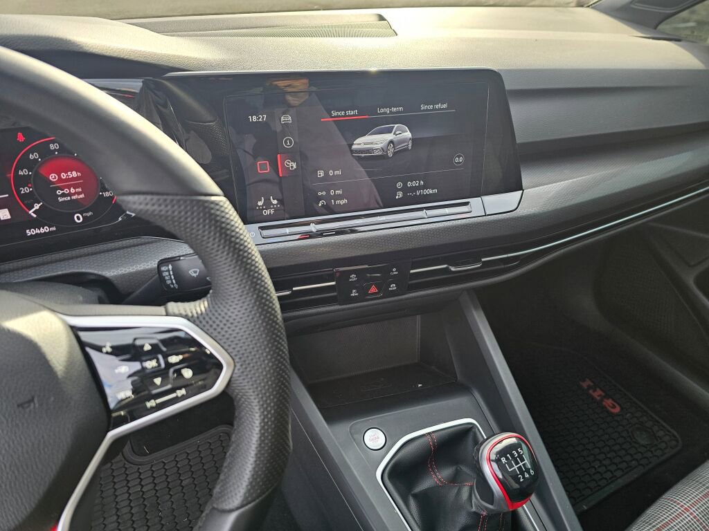 Used 2022 Volkswagen GTI SE image 23