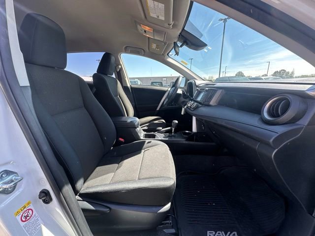 Used 2017 Toyota RAV4 LE w/ All Weather Liner Package image 28