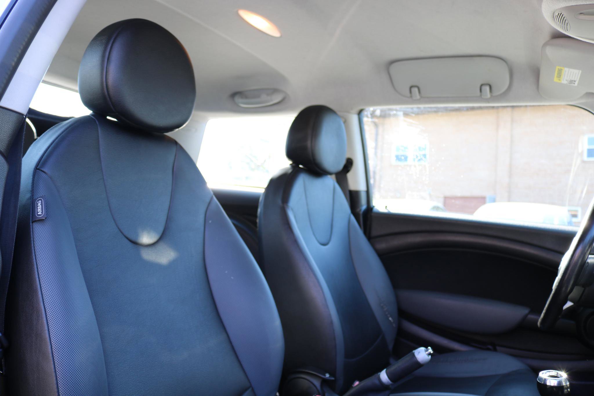 Used 2009 MINI Cooper Hardtop FWD image 26