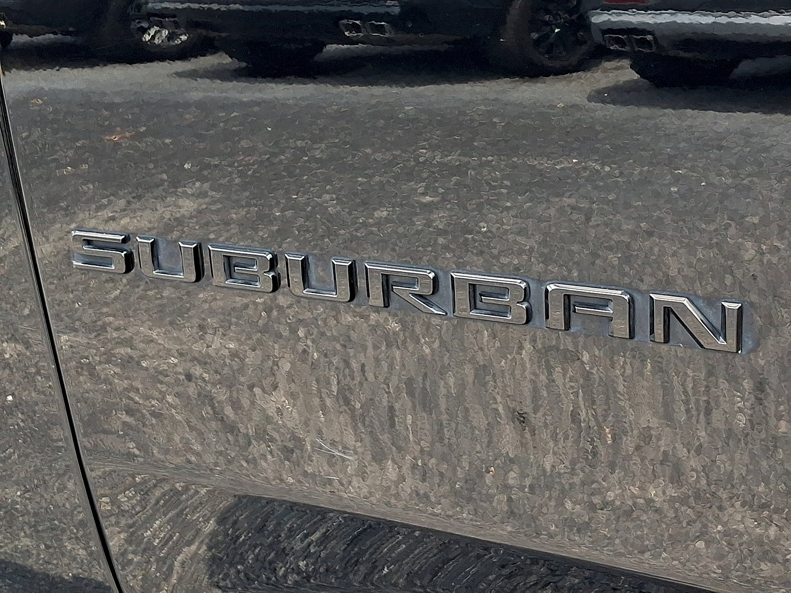 Used 2023 Chevrolet Suburban High Country AWD/4WD image 30