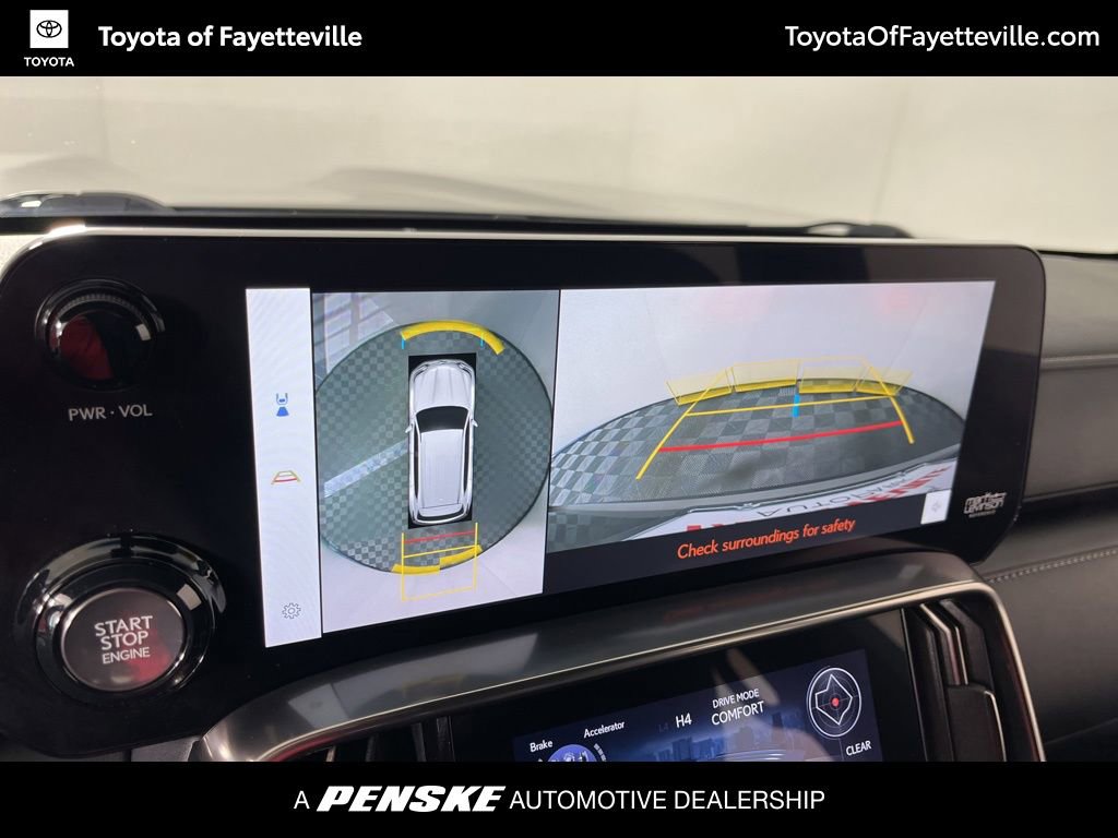 Used 2023 Lexus LX 600 4WD w/ Appearance Package image 31