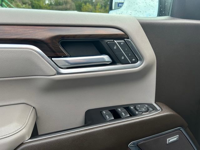 Used 2022 GMC Sierra 1500 SLT w/ SLT Convenience Package image 19
