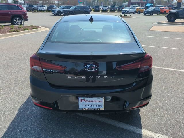 Used 2020 Hyundai Elantra SEL w/ Cargo Package (C1) image 5