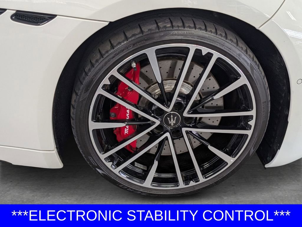 Used 2024 Maserati GranTurismo Trofeo image 8