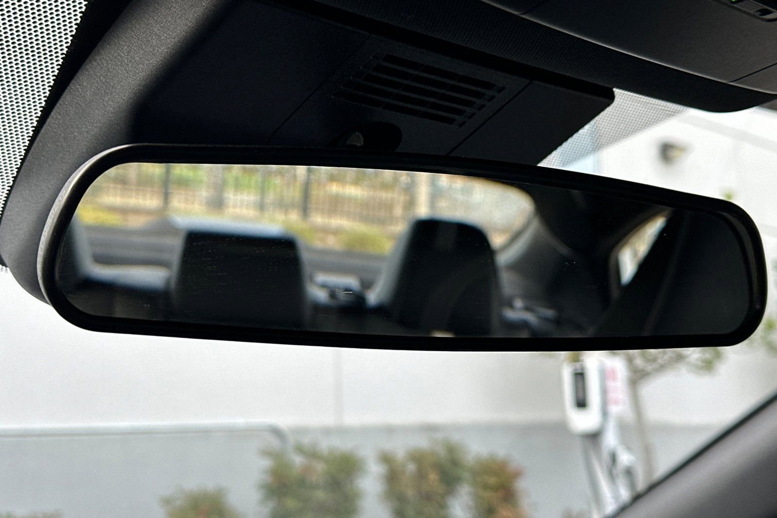 Certified 2025 Toyota Camry SE image 25