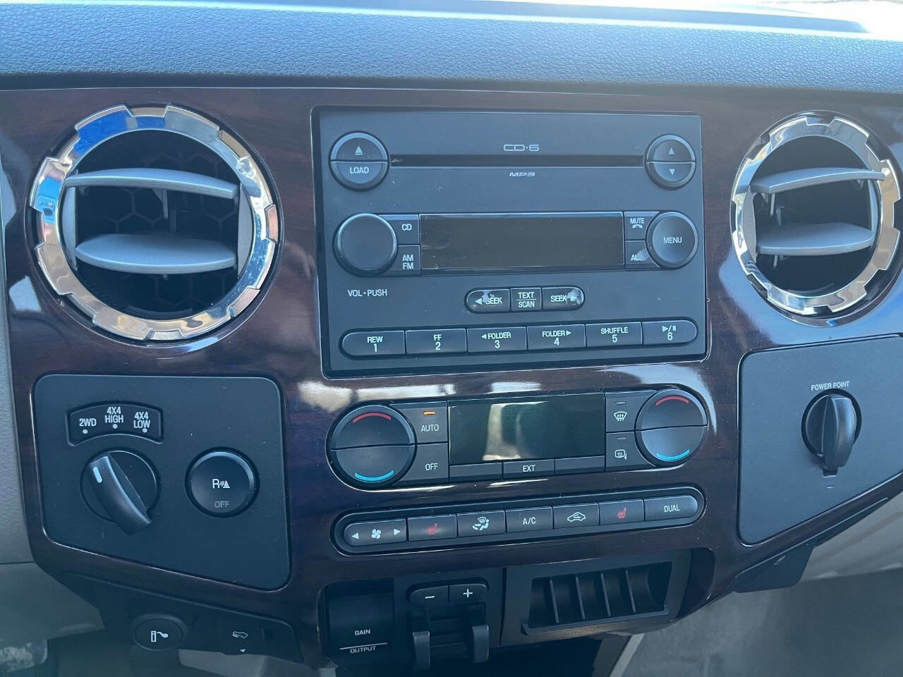 Used 2008 Ford F250 Lariat image 40