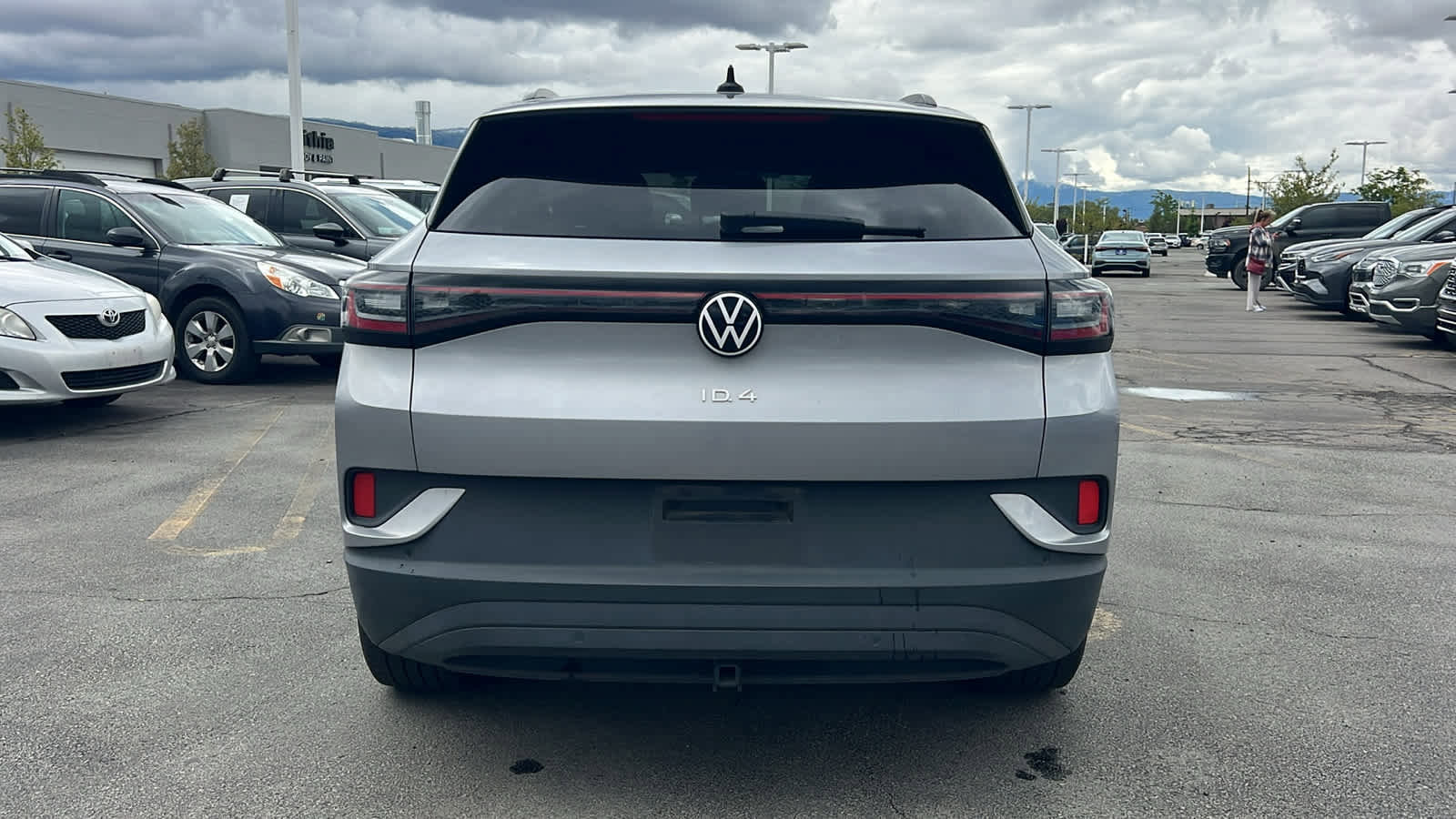 Used 2023 Volkswagen ID.4 Pro AWD/4WD image 6