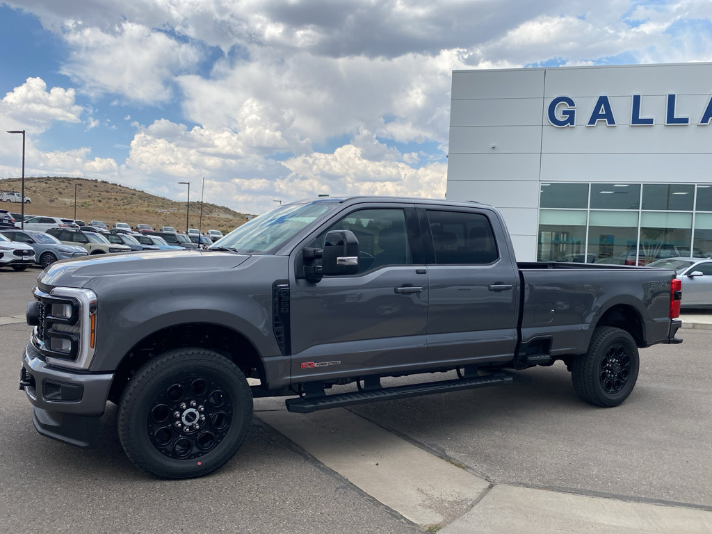 New 2025 Ford F350 4x4 Crew Cab Super Duty image 30