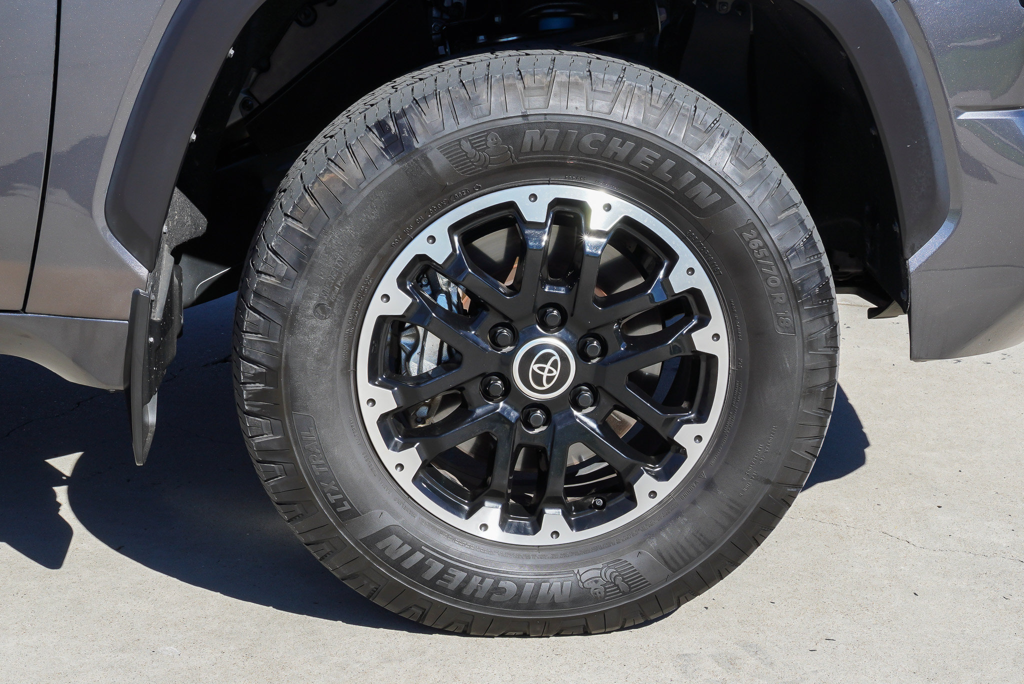Used 2024 Toyota Tundra SR5 w/ TRD Off-Road Package AWD/4WD image 10