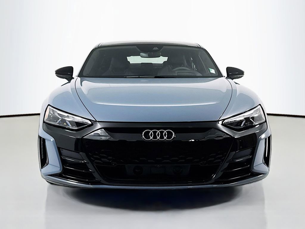 Used 2022 Audi e-tron GT Prestige w/ Prestige Package AWD/4WD image 2