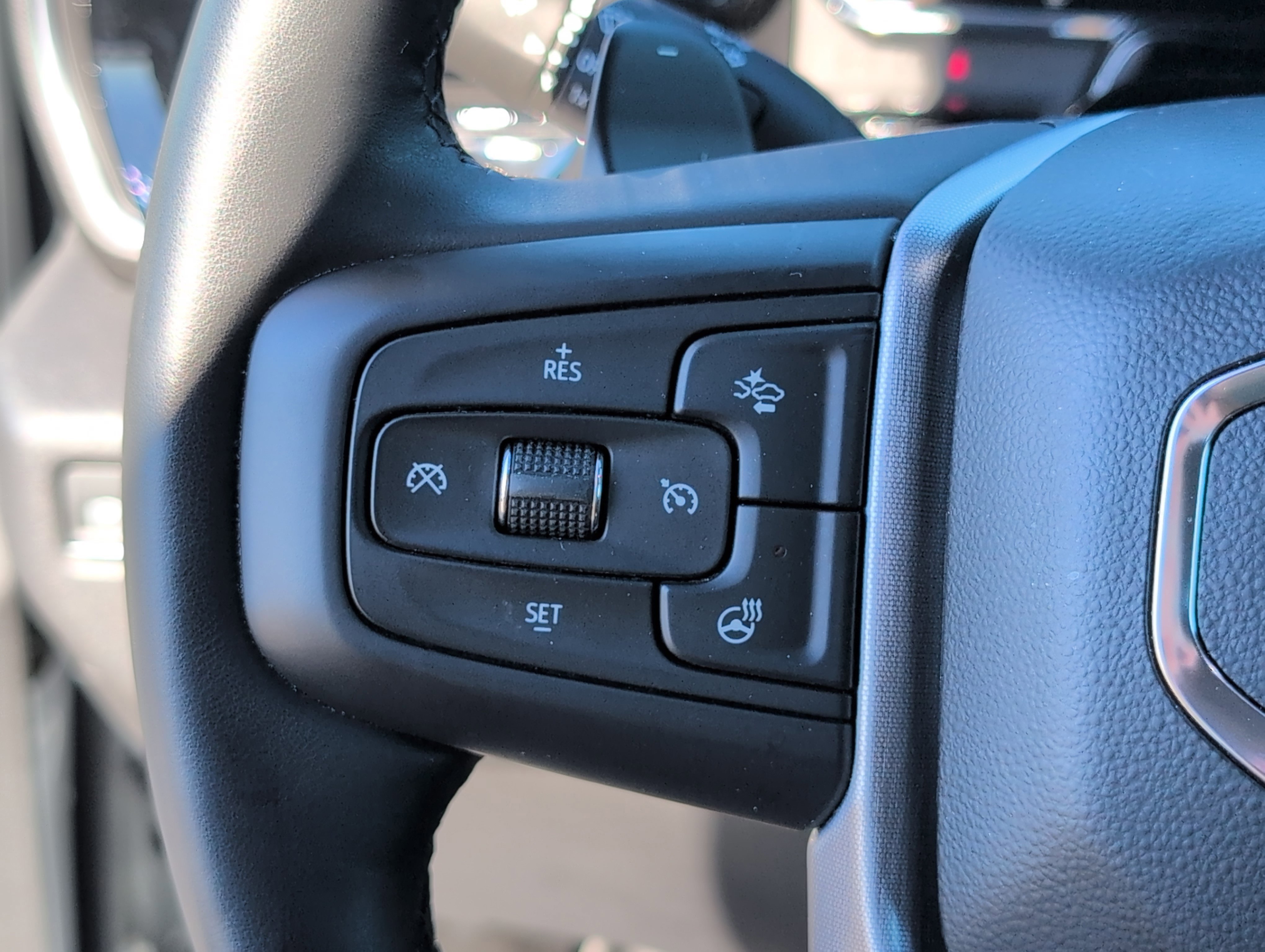 Used 2024 GMC Sierra 1500 SLT w/ SLT Premium Package image 26