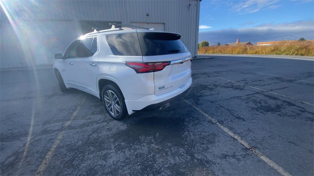 Certified 2022 Chevrolet Traverse High Country w/ LPO, Floor Liner Package image 6