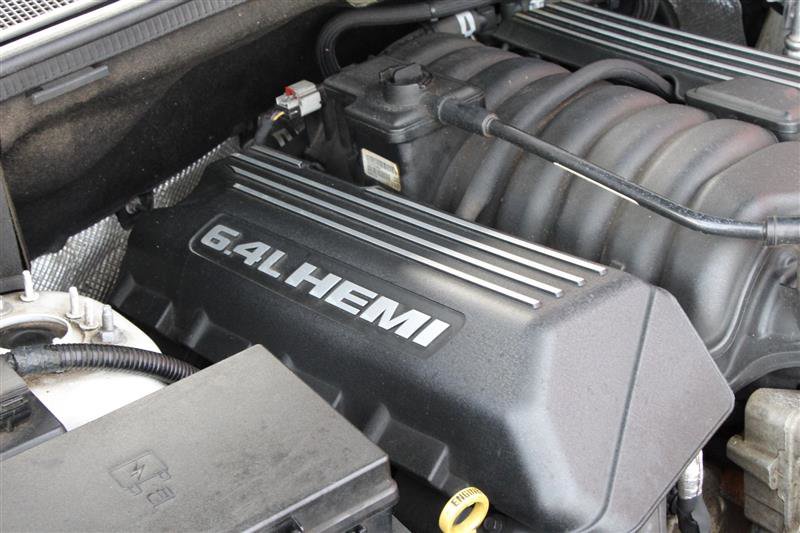 Used 2017 Jeep Grand Cherokee SRT image 40