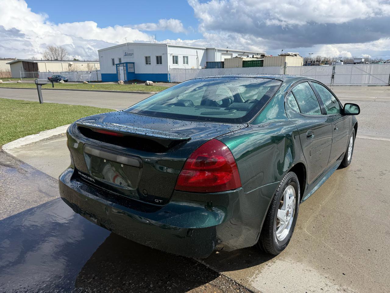 Used 2004 Pontiac Grand Prix GT2 w/ Leather Trim Pkg image 3