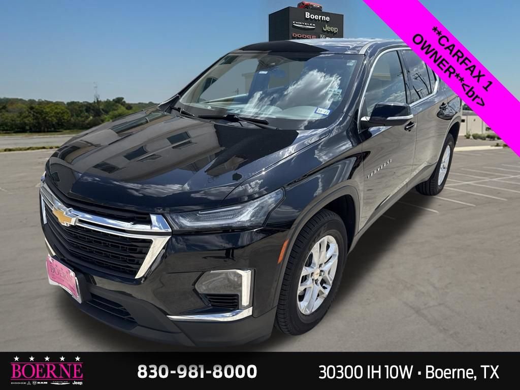 Used 2023 Chevrolet Traverse LS w/ Safety Package FWD image 4