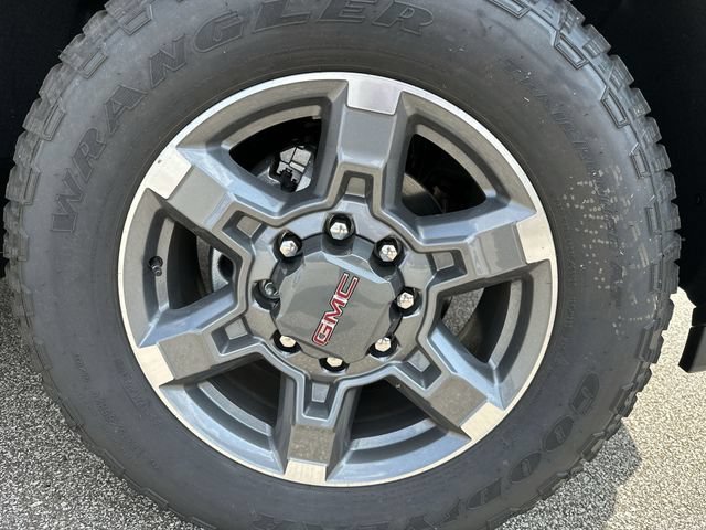 New 2026 GMC Sierra 2500 SLE w/ SLE Value Package; AWD/4WD image 21