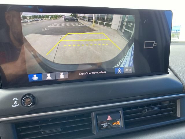 New 2026 Honda Pilot Sport image 12