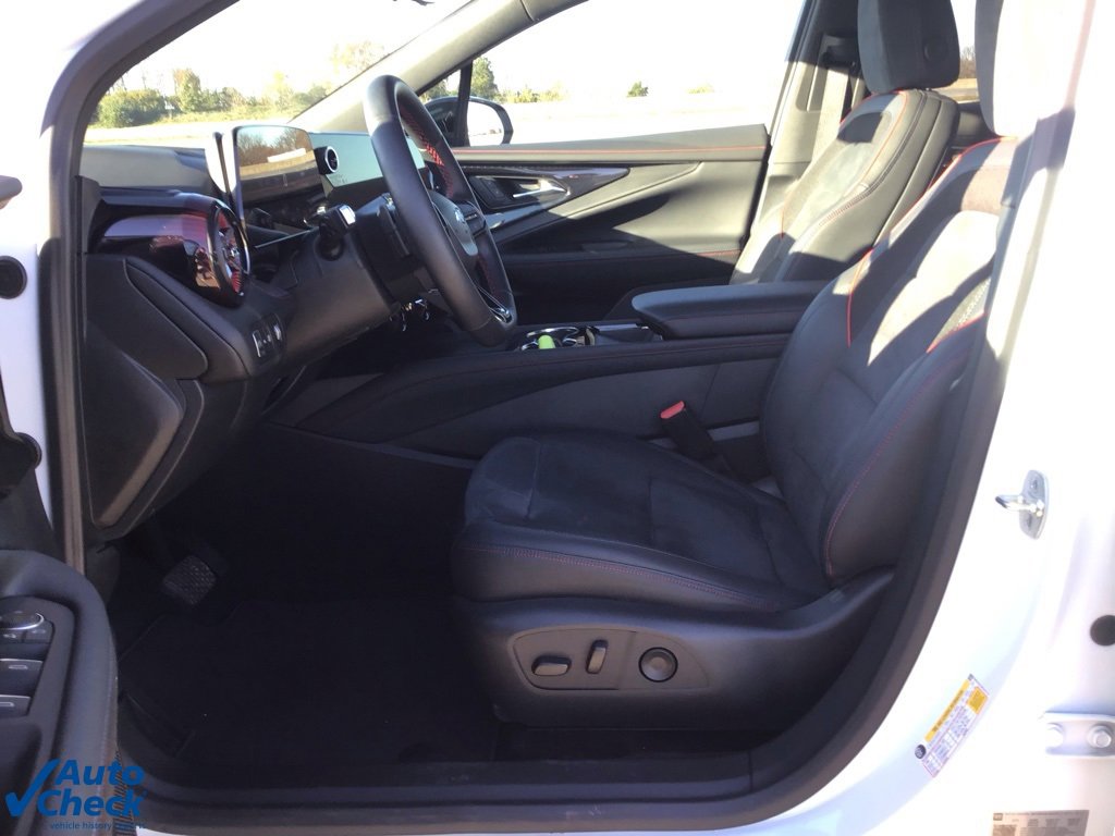 Used 2024 Chevrolet Blazer EV RS image 32