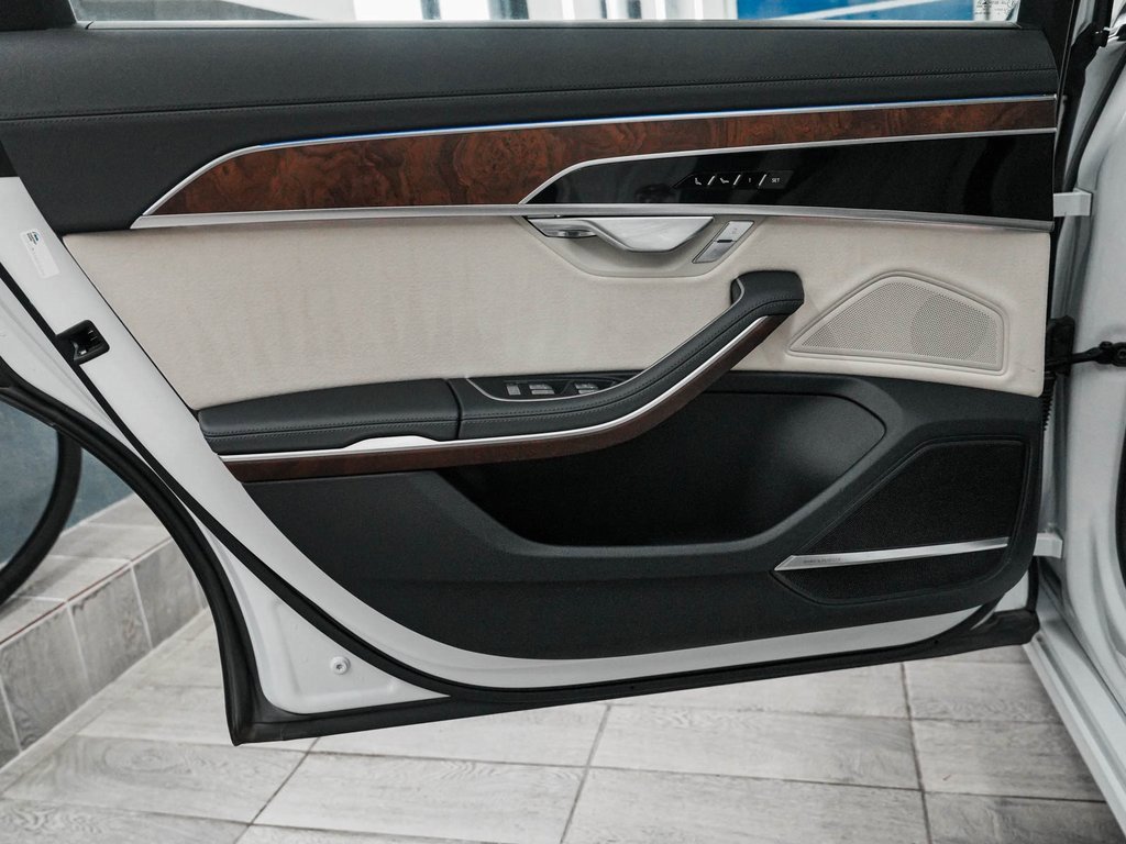 Used 2023 Audi A8 L 3.0T w/ Luxury Package image 15