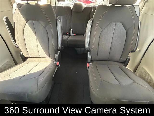 Certified 2020 Chrysler Pacifica Touring w/ Advanced Safetytec Group FWD image 13