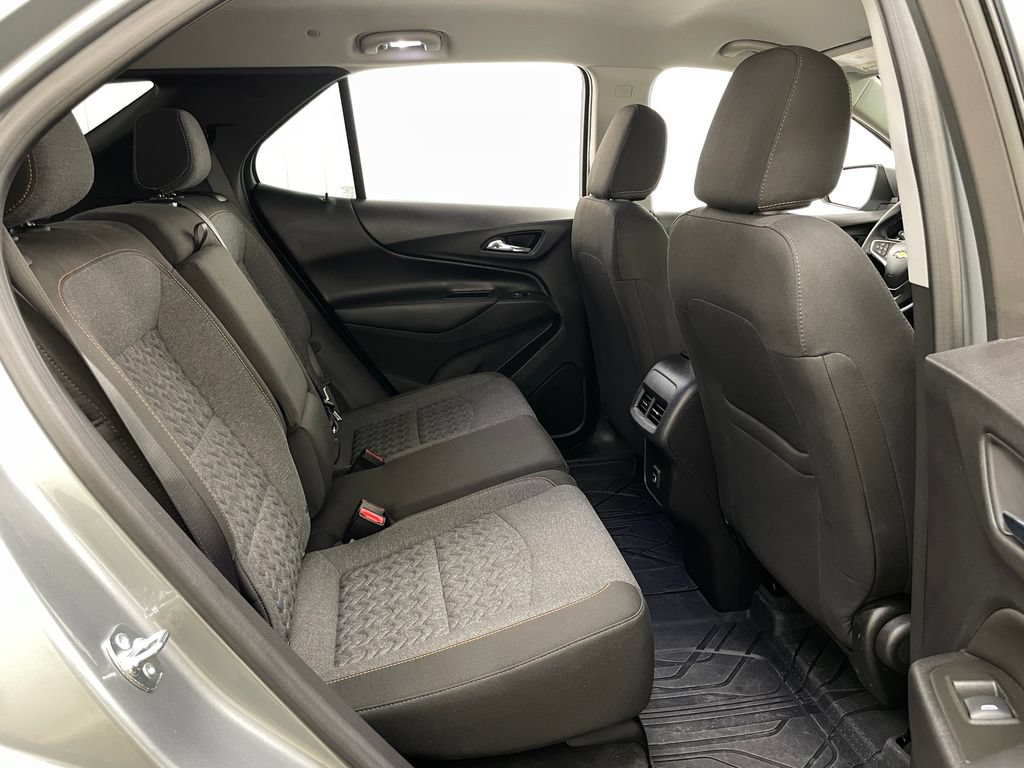 Certified 2024 Chevrolet Equinox LT w/ LPO, Floor Liner Package FWD image 42