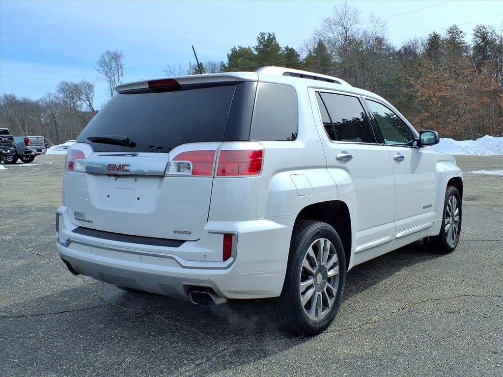 Used 2017 GMC Terrain Denali image 18